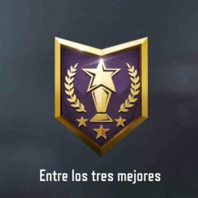 Imagen de como desbloquear el logro "Entre Los Tres Mejores" en COD Mobile